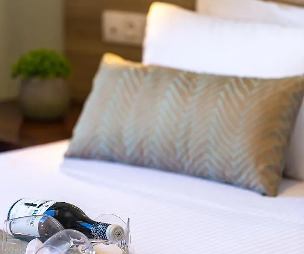 Ink House Of Europe Hotel *